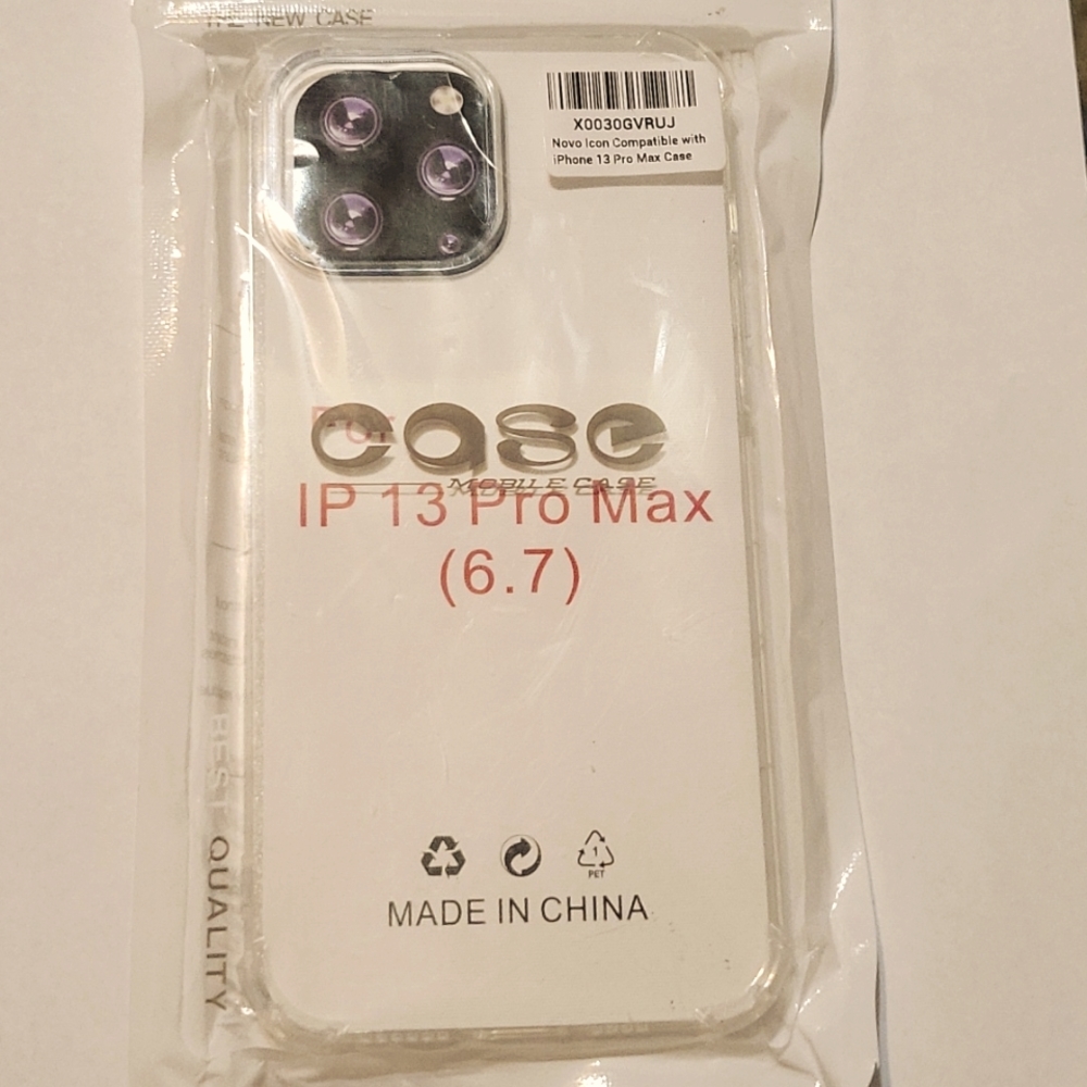IPhone 13 Pro max case and screen protector